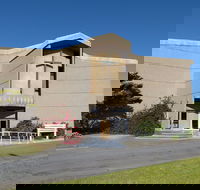 Cathedral of The Holy Cross - Hotel Accommodation