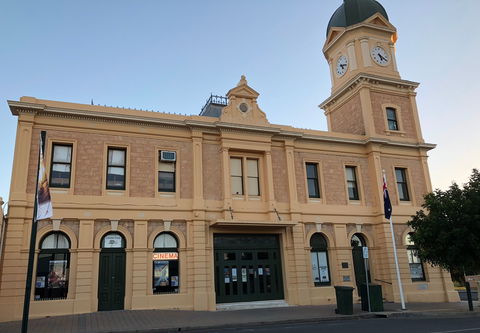 Cinema, Moonta - Hotel Accommodation 2