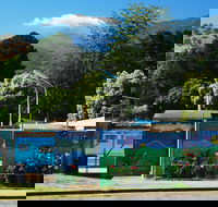 Eildon Outdoor Swimming Pool - Hotel Accommodation