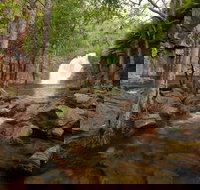 Florence Falls - Hotel Accommodation