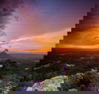 Glass House Mountains - Hotel Accommodation