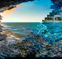 Gosang's Tunnel - Hotel Accommodation