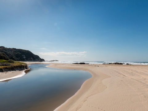 Kylies Beach - Hotel Accommodation 0
