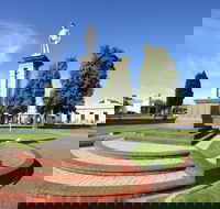 Naracoorte Town Square - Hotel Accommodation