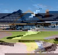 Peninsula Kingswood Country Golf Club - Hotel Accommodation