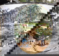 Tatong Tavern Water Tank - Hotel Accommodation