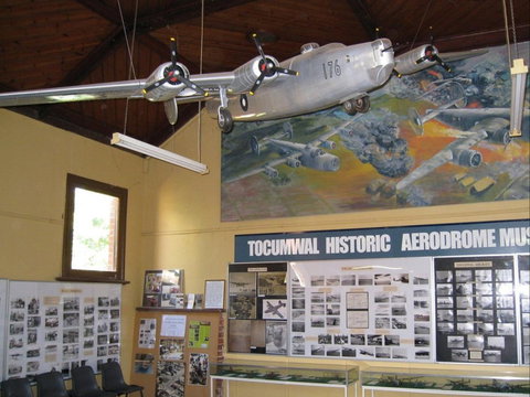 Tocumwal Historic Aerodrome Museum - Hotel Accommodation 0