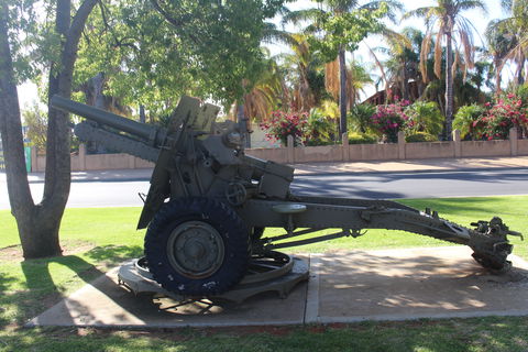 War Gun Trophy - Hotel Accommodation 1
