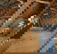 Yanga Woolshed - Hotel Accommodation