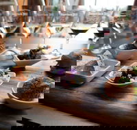 Hunter Valley Helicopter and Degustation Tour - Hotel Accommodation