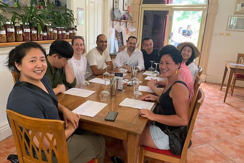 Hunter Valley Exclusive Kangaroo And Wine Tasting Experience - Hotel Accommodation 4