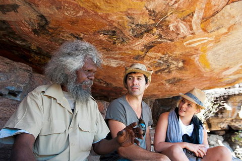 Arnhem Land Injalak Hill Full-Day Tour From Darwin - Hotel Accommodation 4