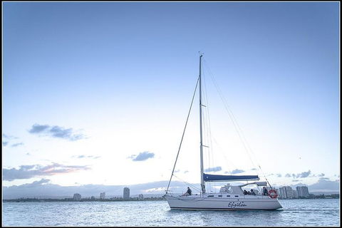 Gold Coast Sailing Cruise With Sparkling Wine & Nibbles Platter - Hotel Accommodation 0