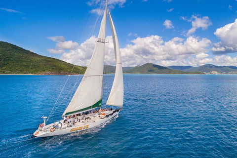 2-Night Whitsundays Sailing Cruise Incl. Whitehaven Beach & Great Barrier Reef - Hotel Accommodation 0