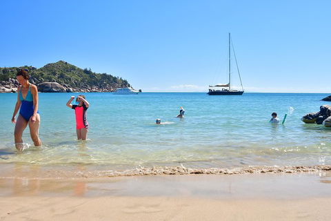 Magnetic Island Sailing BBQ Lunch Cruise - Hotel Accommodation 3