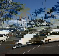 Safe Private Transfer from Port Douglas to Cairns for up to 13 people - Hotel Accommodation