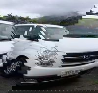 IMAX Private Transfer 7 Guests Cairns Airport to Hotels in Cairns City - Hotel Accommodation
