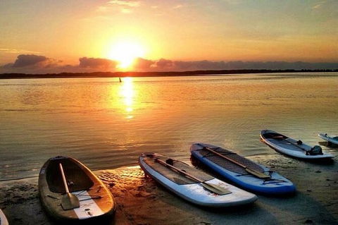 Early Morning Weekend Paddleboard Special - Hotel Accommodation 3