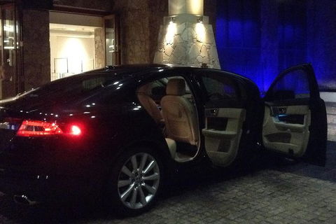 Jaguar Limousine Transfer Cairns Airport To Palm Cove - Hotel Accommodation 2