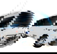 Corporate Bus Private Transfer Cairns Airport - Cairns City. - Hotel Accommodation