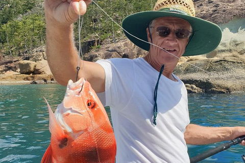 Full Day Fishing Charter Airlie Beach Whitsundays - Hotel Accommodation 4