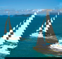 2Day 2Night Sail Snorkel  SUP Adventure Whitsundays double - Hotel Accommodation