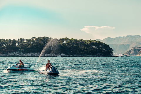 1 Hour Stunning Jet Ski Experience - Hotel Accommodation 2