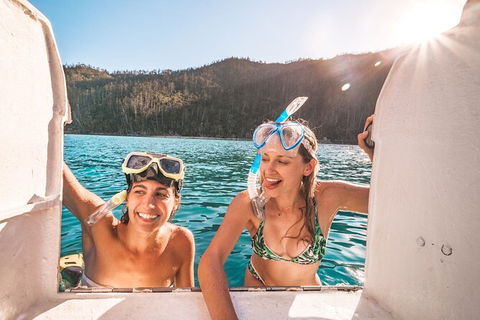 4 Day And 3 Night Whitsunday Maxi Sailing Adventure On Broomstick - Hotel Accommodation 5