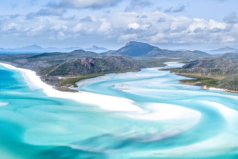 4 Day And 3 Night Whitsunday Maxi Sailing Adventure On Broomstick - Hotel Accommodation 11