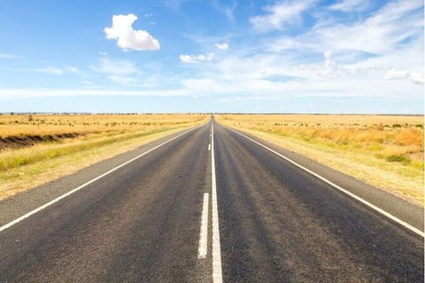 8-Day Outback Experience From Queensland - Hotel Accommodation 1