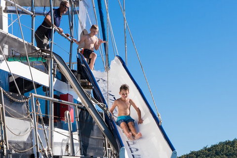 Day Sail The Whitsunday Islands On Atlantic Clipper From Airlie Beach - Hotel Accommodation 7