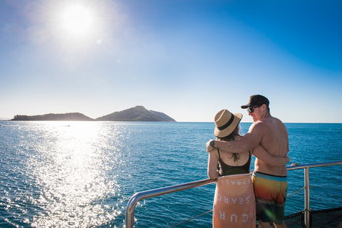 Day Sail The Whitsunday Islands On Atlantic Clipper From Airlie Beach - Hotel Accommodation 5