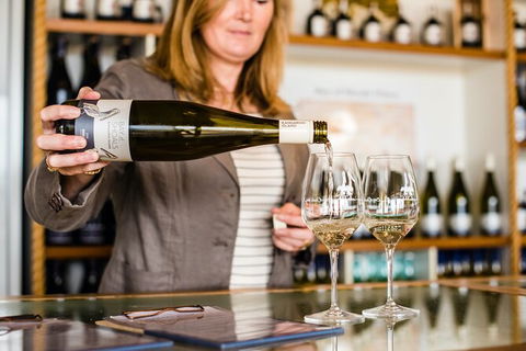 Gourmet Food And Wine 4WD Tour In Kangaroo Island - Hotel Accommodation 6