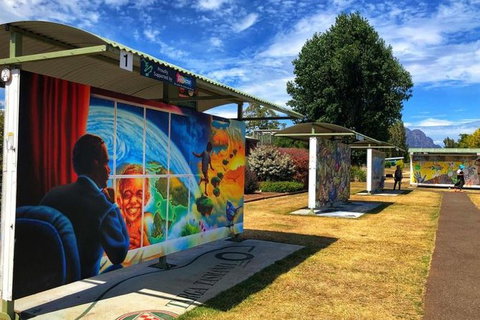 Coastal Drive And Sheffield In Colour - Hotel Accommodation 3