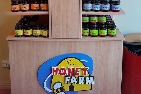 Cruise Ship Excursion: Gourmet Food & Wine - Hotel Accommodation 13