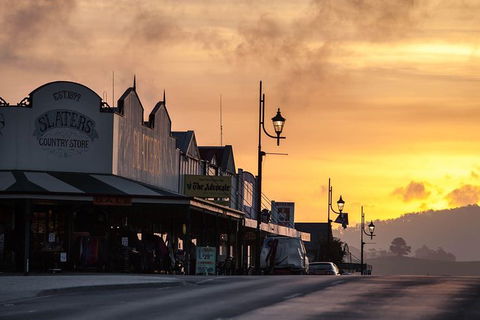 Cradle Mountain Private Charter Service - Hotel Accommodation 2