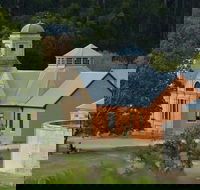 Colonial Tasmania Small Group Tour - Hotel Accommodation