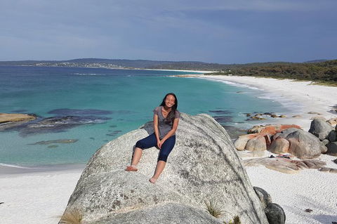 2-Day Tas East Coast Escape Tour Including Bay Of Fires, Wineglass Bay & Devils - Hotel Accommodation 0
