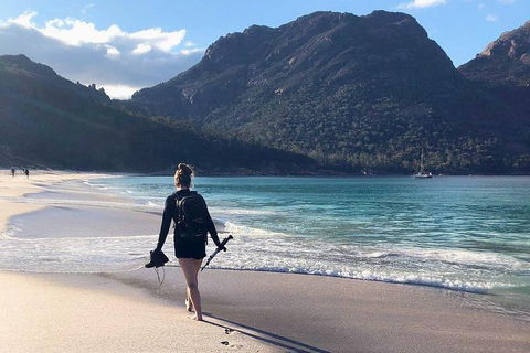 Sea & Explore Wineglass Bay & Freycinet National Park - Cruise & Walk - Hotel Accommodation 6