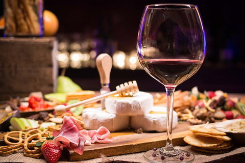 Full-Day Gourmet Wine Tour With Pick Up And Lunch - Hotel Accommodation 0