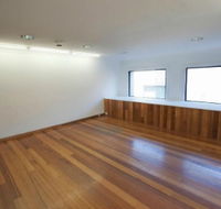 Raglan Street Gallery - Hotel Accommodation