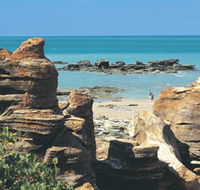 Reddell Beach - Hotel Accommodation