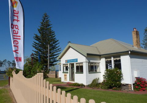 Hastings Fine Art Gallery - Hotel Accommodation 0