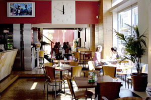 Kush Restaurant - Hotel Accommodation 0