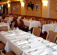 Lucattini's Restaurant - Hotel Accommodation