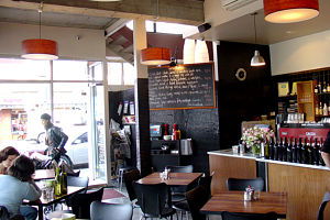 Red Tongue - Hotel Accommodation 0