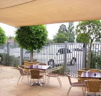 Coach  Horses - Hotel Accommodation