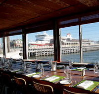 Waterfront Station Pier - Hotel Accommodation