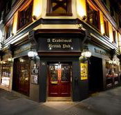 The Elephant  Wheelbarrow - Hotel Accommodation