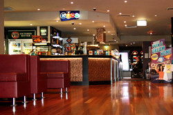 Leighoak Hotel - Hotel Accommodation 0